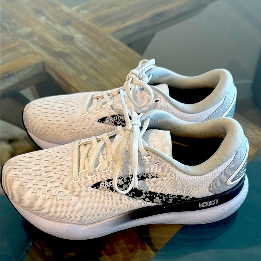 Brooks Ghost Running Shoes